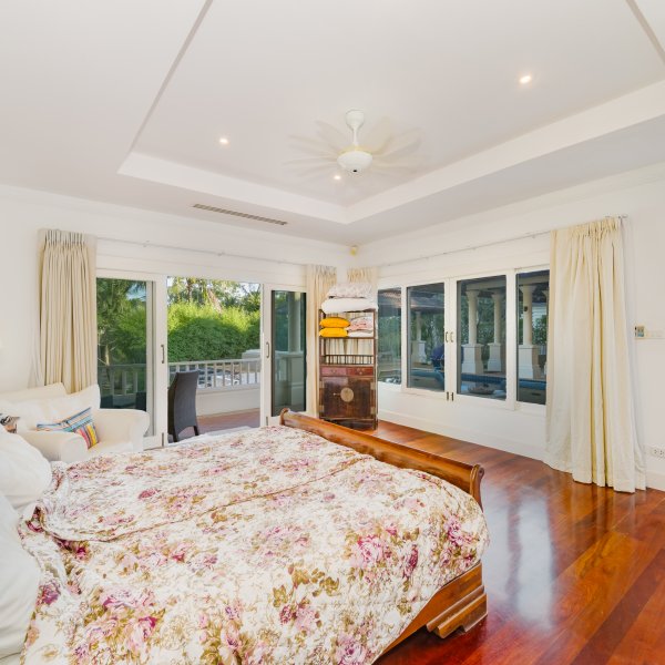 Property image - gallery 33