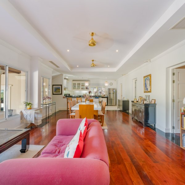 Property image - gallery 6