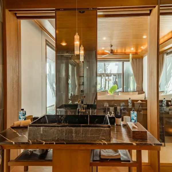 Property image - gallery 13