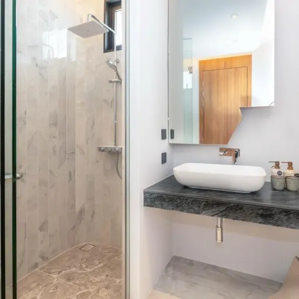 Property image - gallery 11