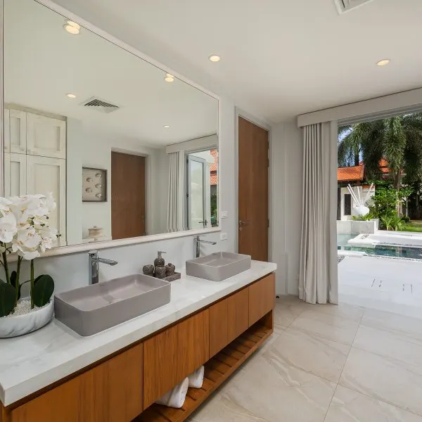 Property image - gallery 29