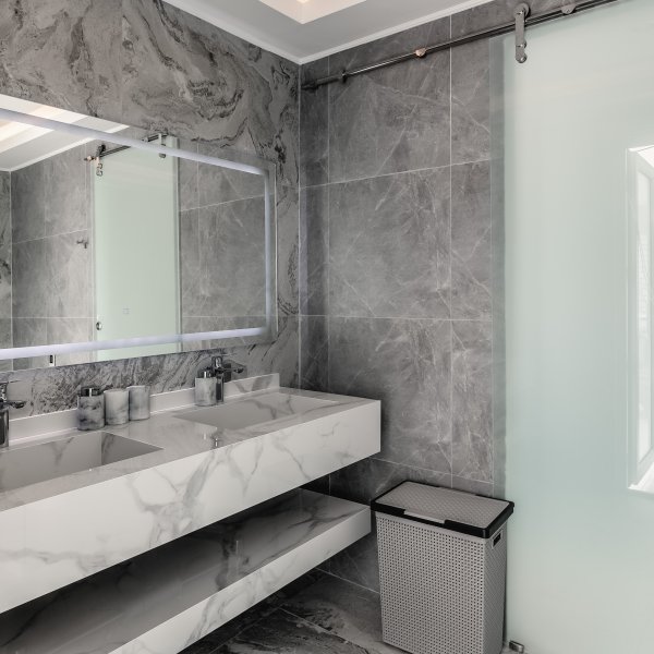 Property image - gallery 37