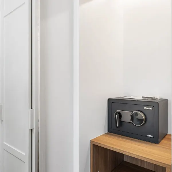 Property image - gallery 25