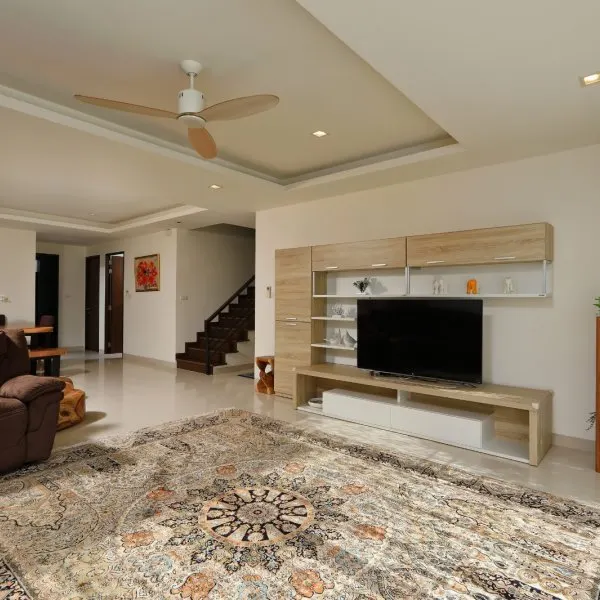 Property image - photo 2