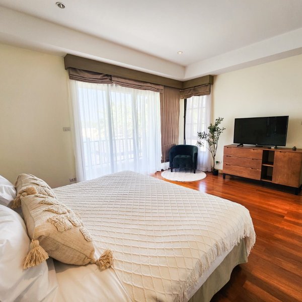 Property image - gallery 13