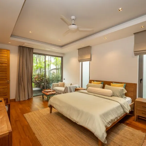 Property image - gallery 11