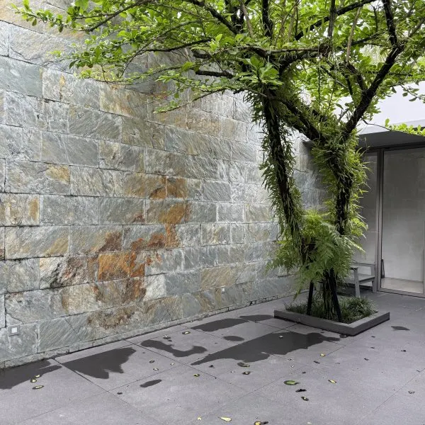 Property image - gallery 34