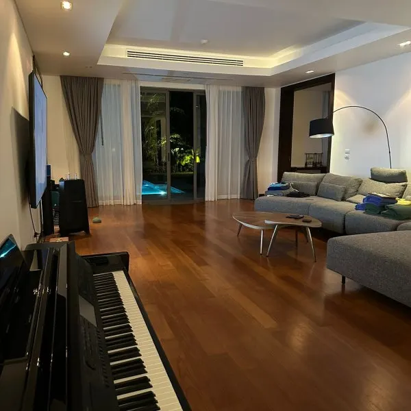 Property image - gallery 12