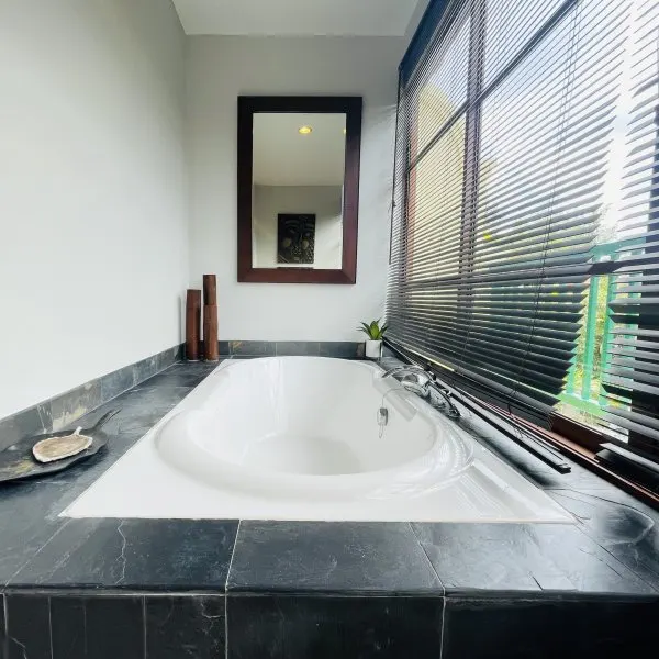 Property image - gallery 19