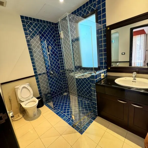 Property image - gallery 9