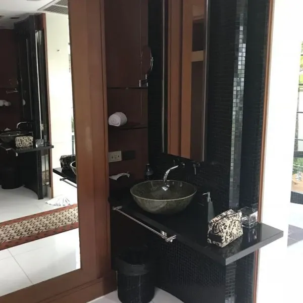 Property image - gallery 8