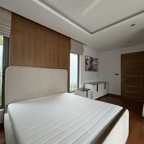 Property image - gallery 11