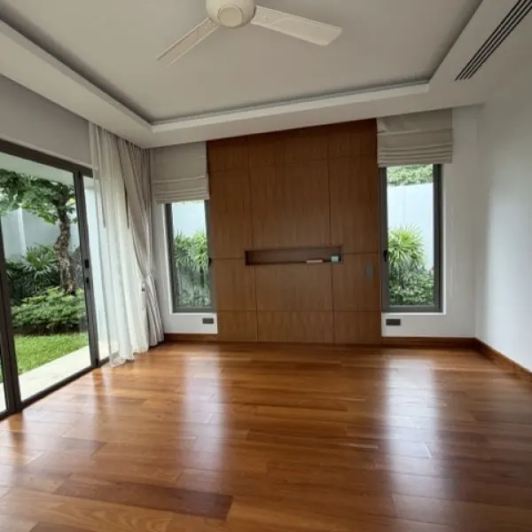 Property image - gallery 24