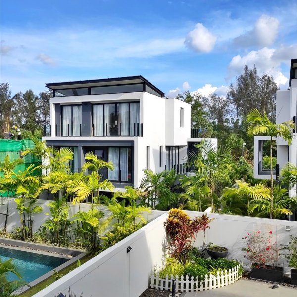 Property image - photo 2