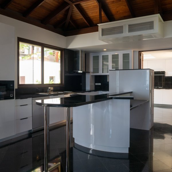 Property image - gallery 12