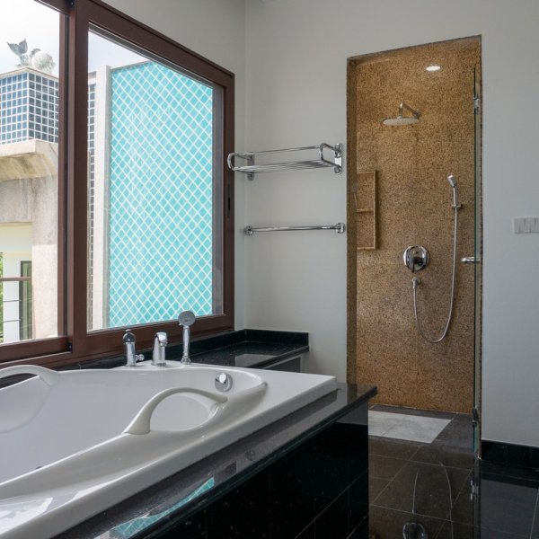 Property image - gallery 64