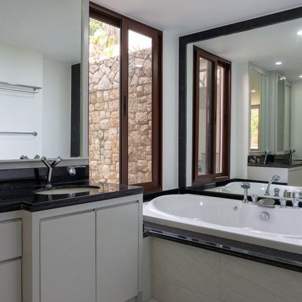 Property image - gallery 94