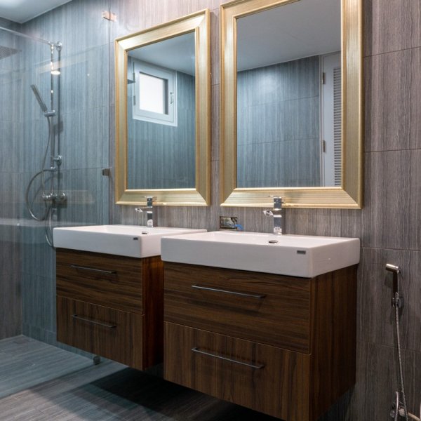 Property image - gallery 83