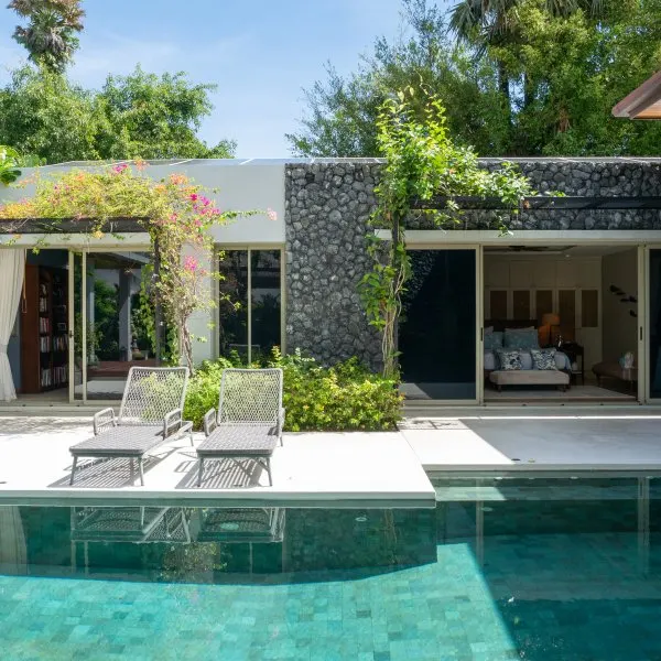 Property image - photo 2