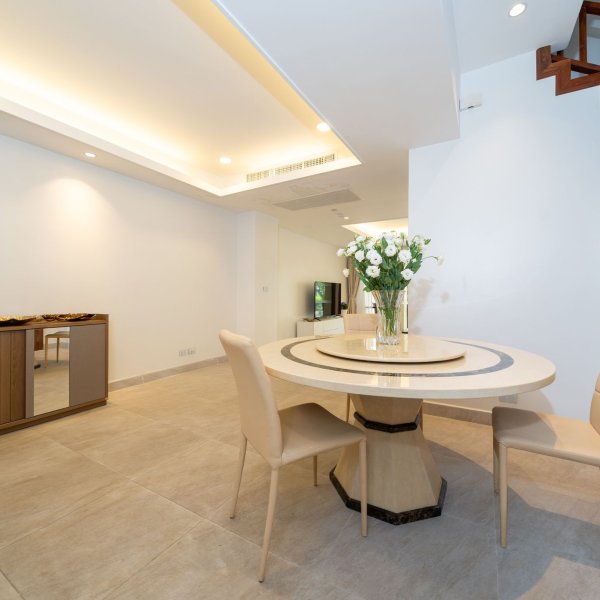 Property image - photo 4