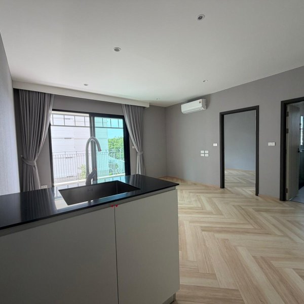 Property image - gallery 9
