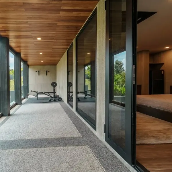 Property image - gallery 9