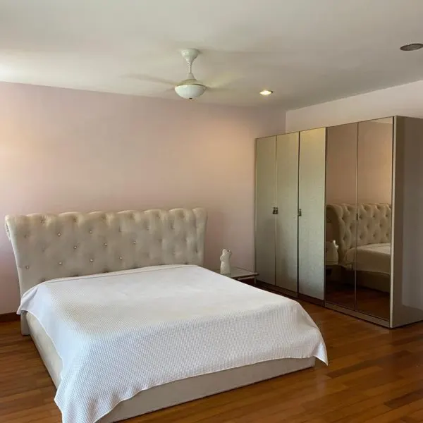 Property image - gallery 8