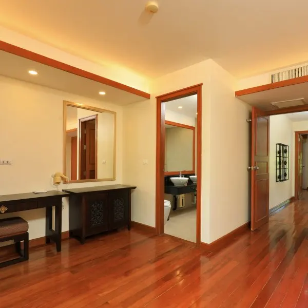 Property image - gallery 9
