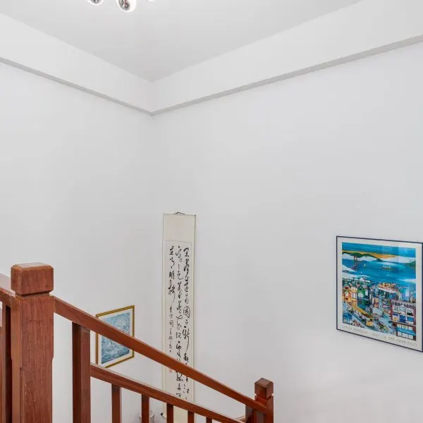 Property image - gallery 17