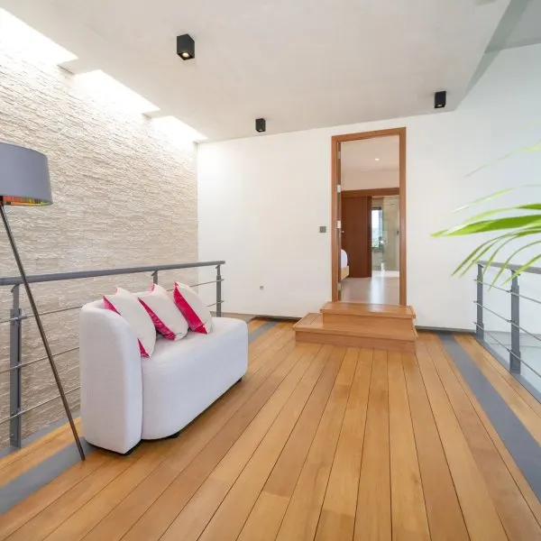 Property image - gallery 78