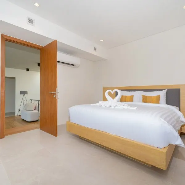 Property image - gallery 85