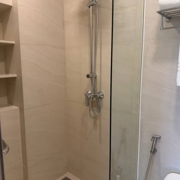 Property image - gallery 6