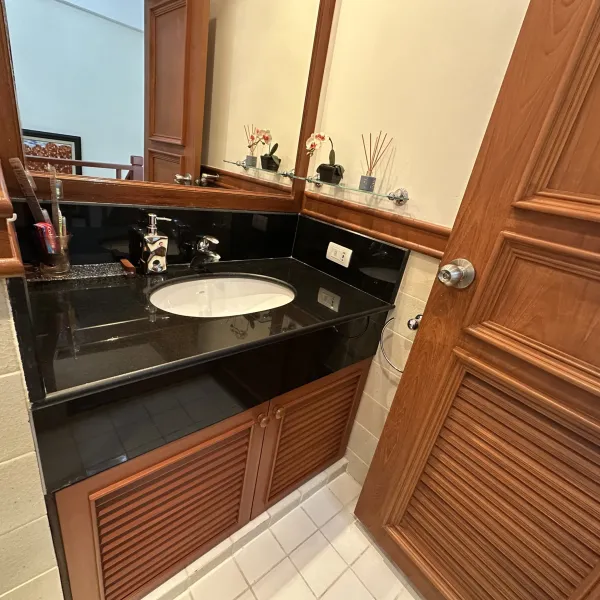 Property image - gallery 27