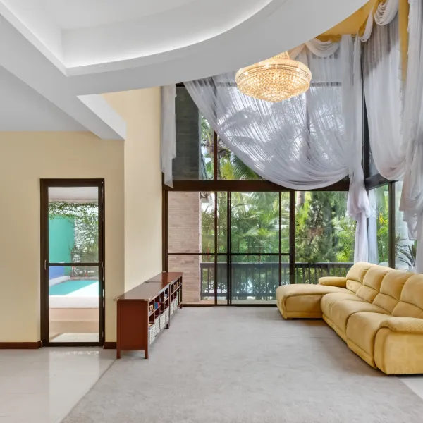 Property image - gallery 11