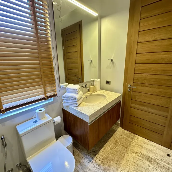 Property image - gallery 38