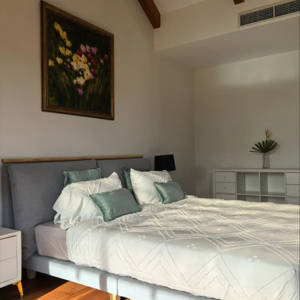 Property image - gallery 13