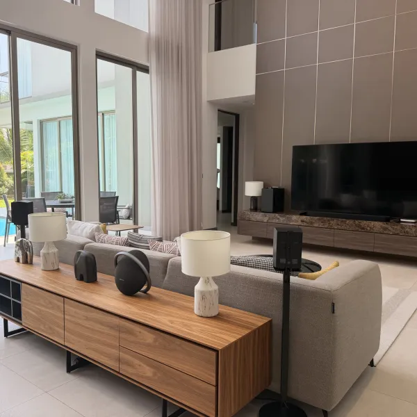 Property image - gallery 9