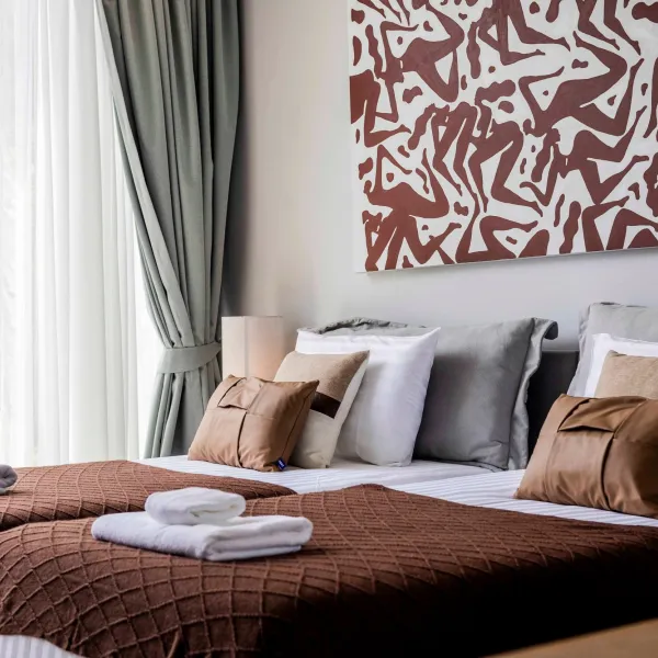 Property image - gallery 11