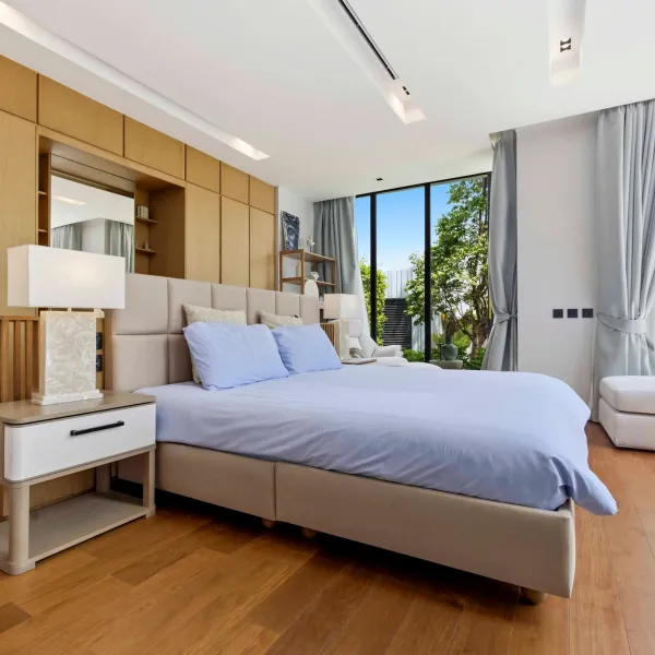 Property image - gallery 77
