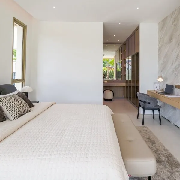 Property image - gallery 34