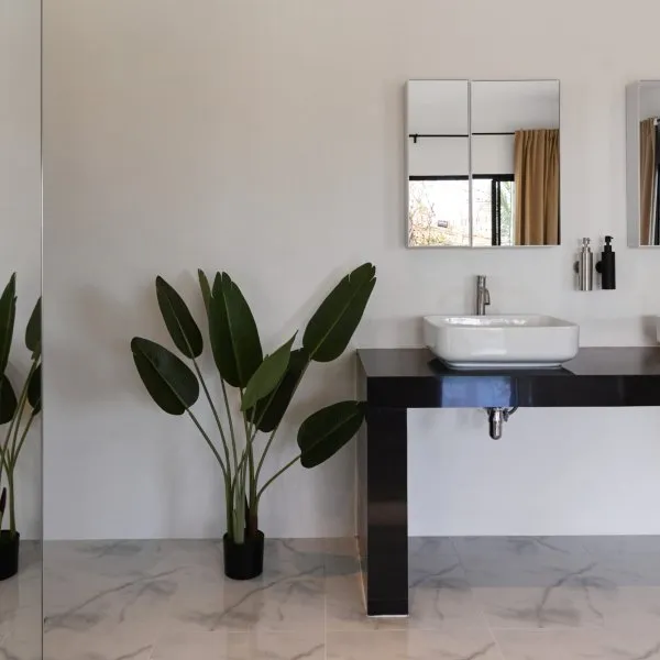 Property image - gallery 38