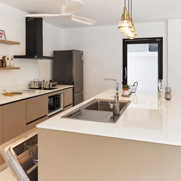 Property image - gallery 9