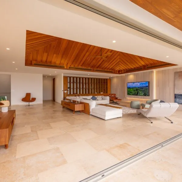 Property image - gallery 6