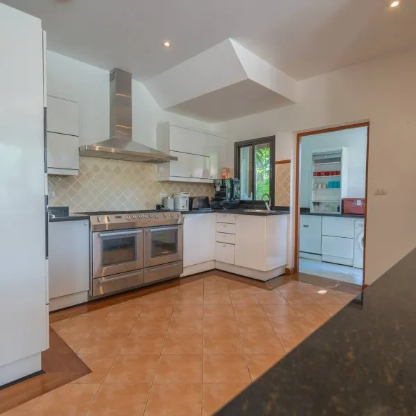 Property image - gallery 15