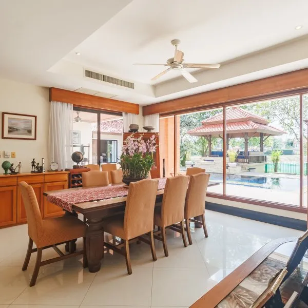 Property image - gallery 6