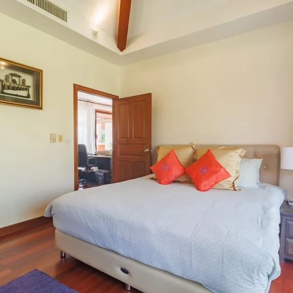 Property image - gallery 41