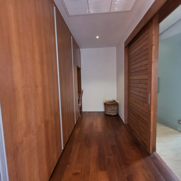 Property image - gallery 31