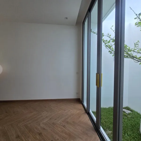 Property image - gallery 9