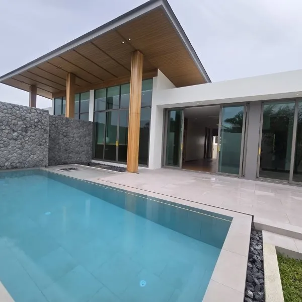 Property image - photo 2
