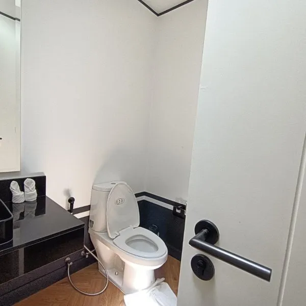Property image - gallery 19